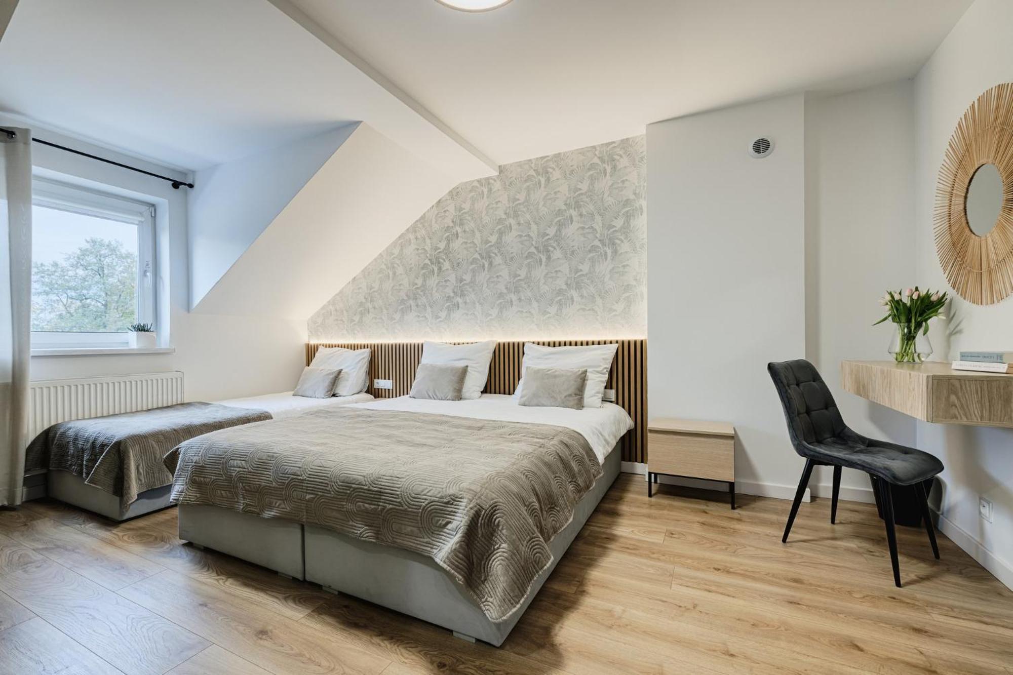 Gosciniec Zacisze I Blisko A2 Dabie-Uniejow I Restauracja Bed and Breakfast Eksteriør billede
